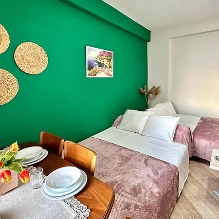 Sunset Serenity Apartment *