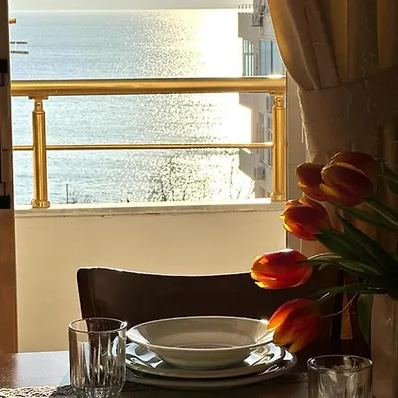 Sunset Serenity Apartment